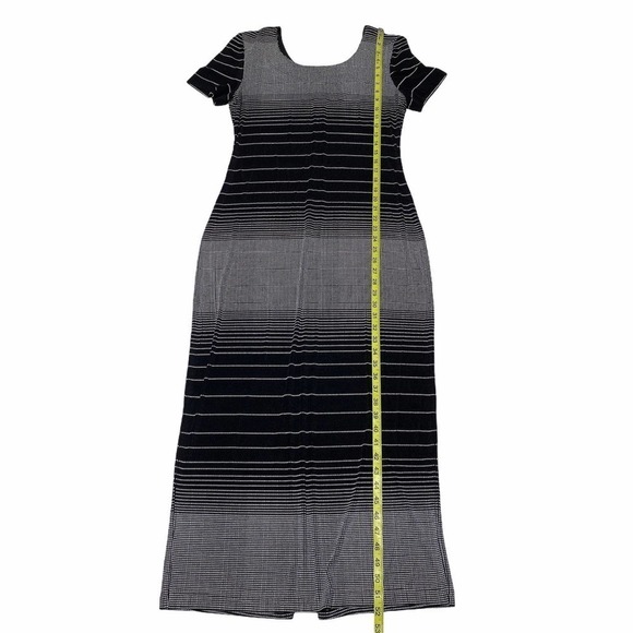 JOSEPH Ribkoff Ombre Striped Short Sleeve Dress - Picture 10 of 11